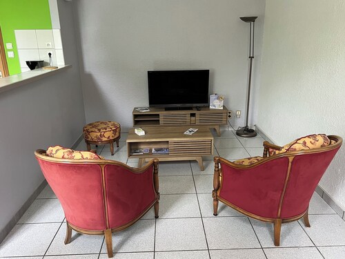 Apartment in family home on the outskirts of Verdun
