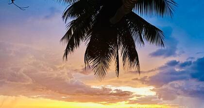La Casita - Glamping bungalow with AC in Rincón