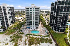 Exterior - Beachfront Bliss, Cozy Condo with Patio, Pool & Stunning Views! (Fort Myers Beach)