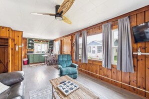 Living area - #2 | Cozy & Easy - Steps to the Sand (Oscoda)