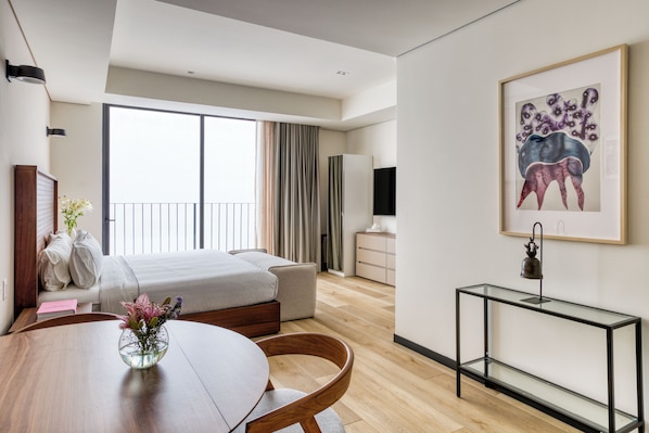 Caja de seguridad en la habitación, wifi gratis y ropa de cama