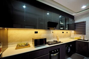 Private kitchen - AB Homes (Mobushipe)
