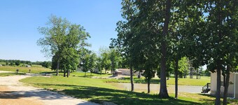 BEAUTIFUL LAKE SHELBYVILLE CAMPING SITE ALONG SIDE STOCKED FISHING PONDS SITE #2