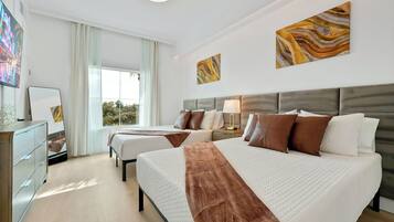 1 bedroom, iron/ironing board, internet, bed sheets