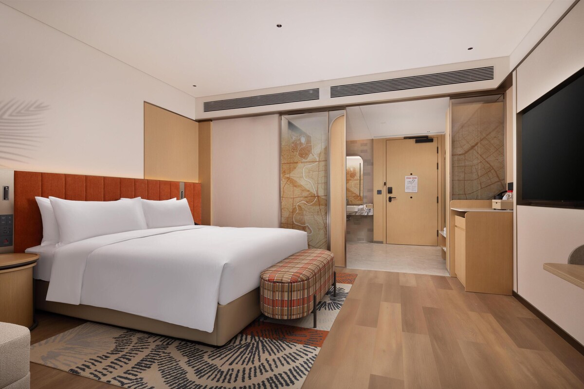 Room, 1 King Bed, Accessible