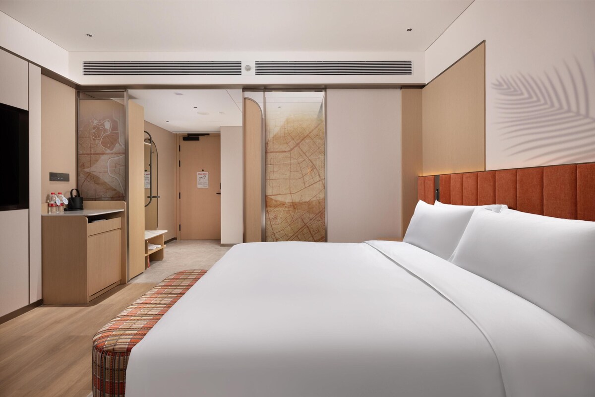 Room, 1 King Bed