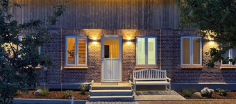 Exclusive dairy on the natural beach - stylish, new with wellness area