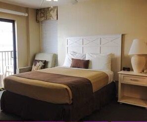 Room - Tropic Shores Resort (Daytona Beach)