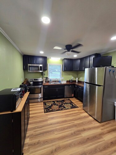 Infinity Guest House - Corporate Housing