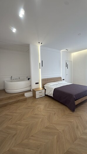 Iron/ironing board, WiFi, bed sheets - Vrbo Property (Torre del Greco)