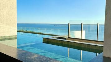 Piscina externa