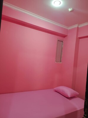 Apartment, Balcony, City View | Desk, free WiFi - Bintang Property (Jakarta)