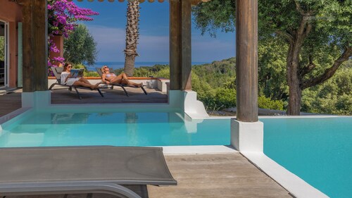 La Ty Kaz – Cocon entre mer, maquis et piscine en Costa Verde