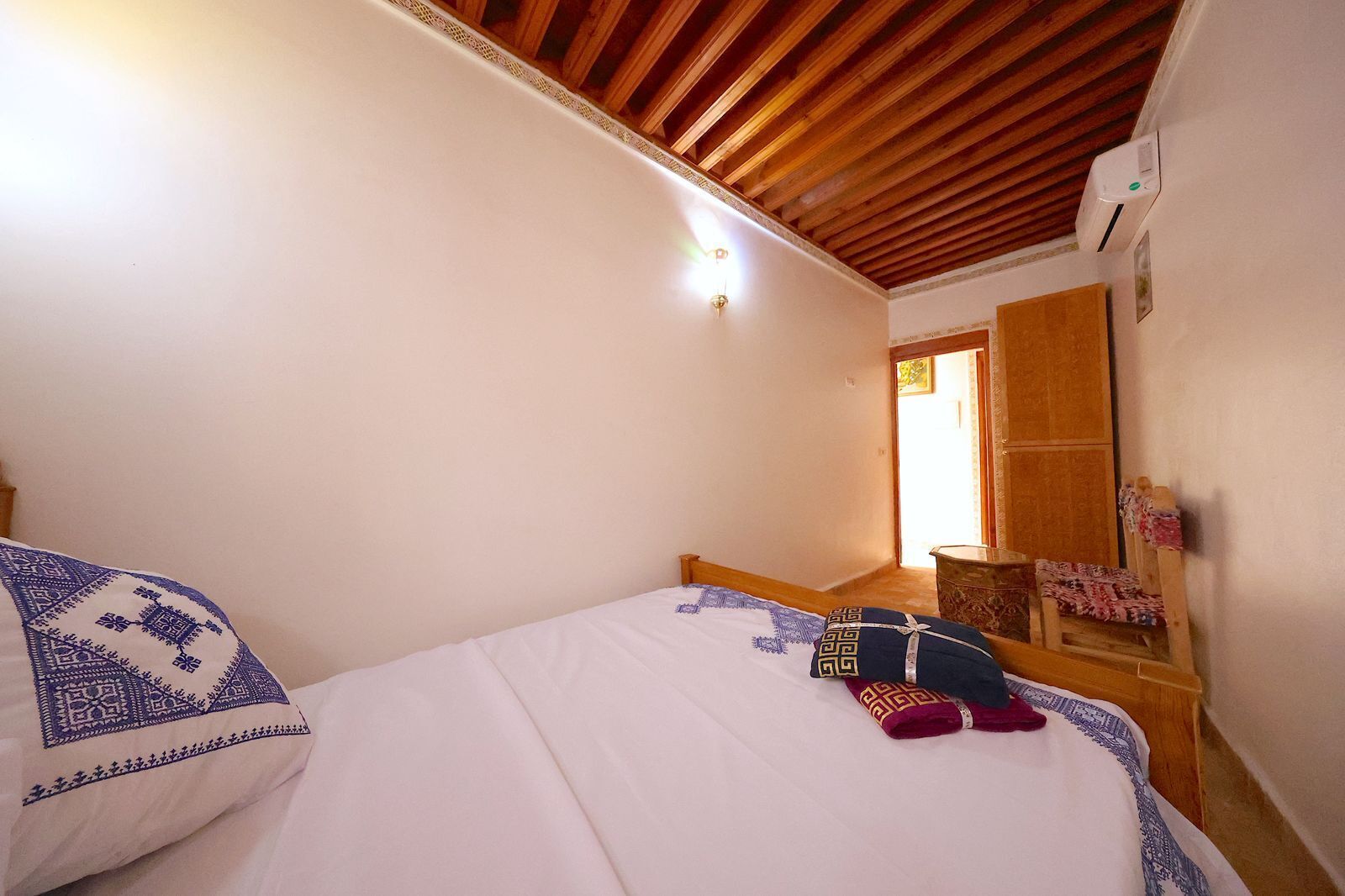 Deluxe Room | Free WiFi
