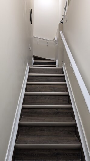 Interior - The Dolak Comfort Homes - beautiful, cozy,new, close the airport, grocery stores (Calgary)