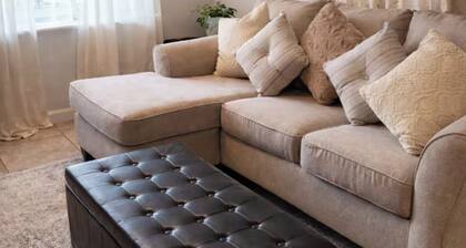 Cozy • Pet Friendly• Centrally Located