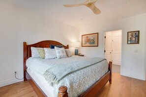 3 slaapkamers, een strijkplank/strijkijzer, gratis wifi, beddengoed