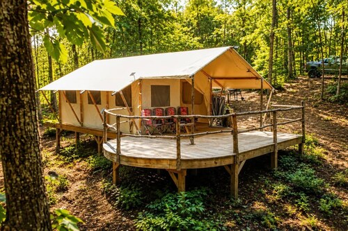 Off-Grid Glamping Retreat | 180 Private Acres