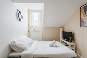 Strykjärn/strykbräda, gratis wi-fi och sängkläder