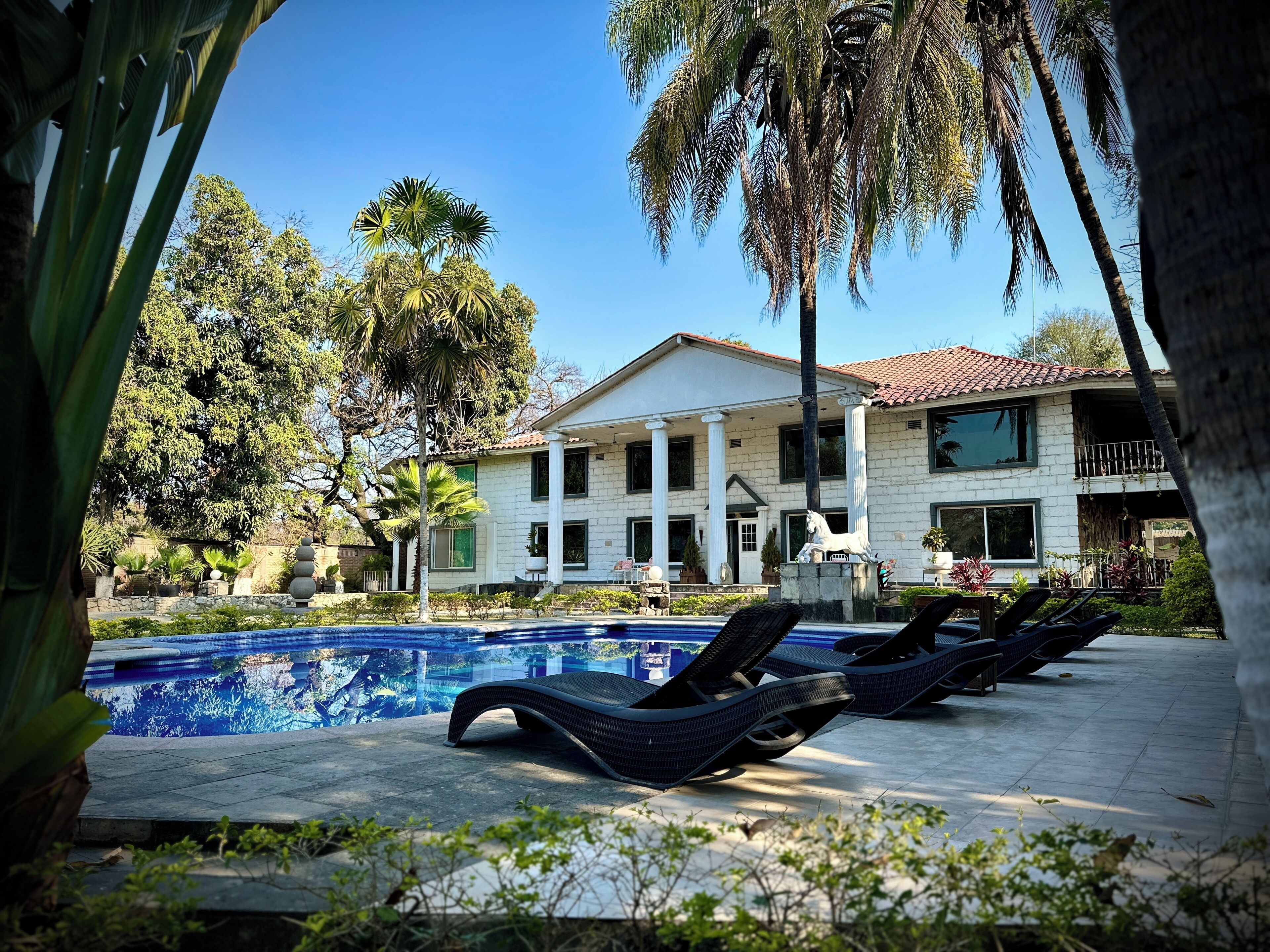 Alberca al aire libre 