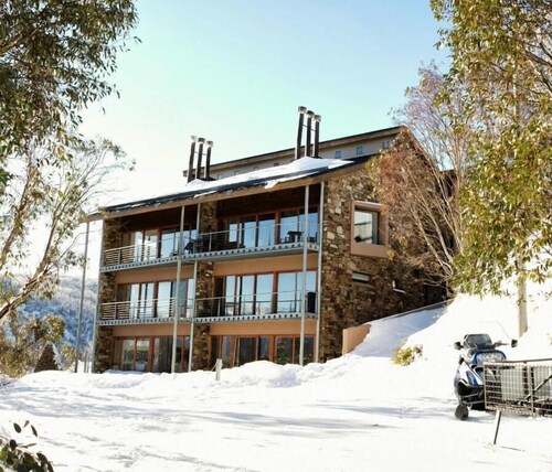 Alpine Woodsmoke 