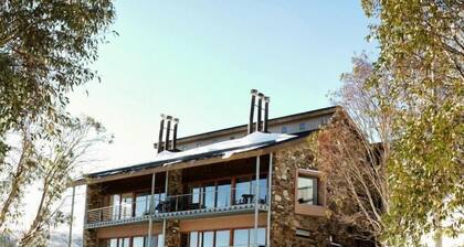 Alpine Woodsmoke