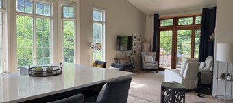 A+ Views & Location Just Minutes From Town w/ Heated Infinity Pool on 50+ Acres