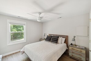 3 Schlafzimmer, Bügeleisen/Bügelbrett, Internetzugang, Bettwäsche