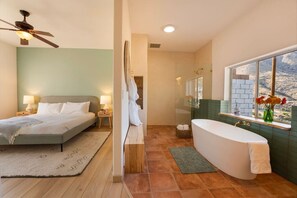 2 bedrooms, desk, iron/ironing board, travel cot - Casa Sole | Pool | Spa | Near Palm Springs (Morongo Valley)
