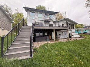 Exterior - Lake house on lake Miltona with hot tub (Miltona)