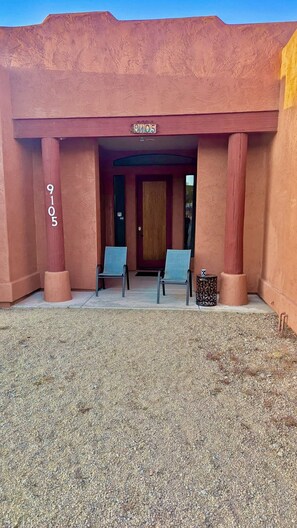 Exterior detail - Sonoran Desert Home • Peace, Space & Stars (Mesa)