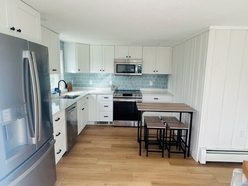 The perfect family- and pet-friendly getaway steps from the sandy beach