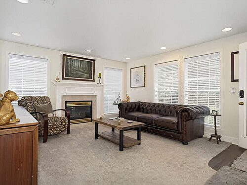 Spacious Family Friendly 4-bedroom house in Southern Oregon