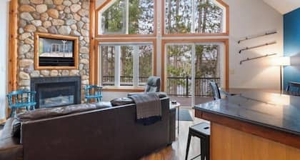 SKI & GOLF Villa Home at Giants Ridge - large 4 bed, 3 bath private Villa