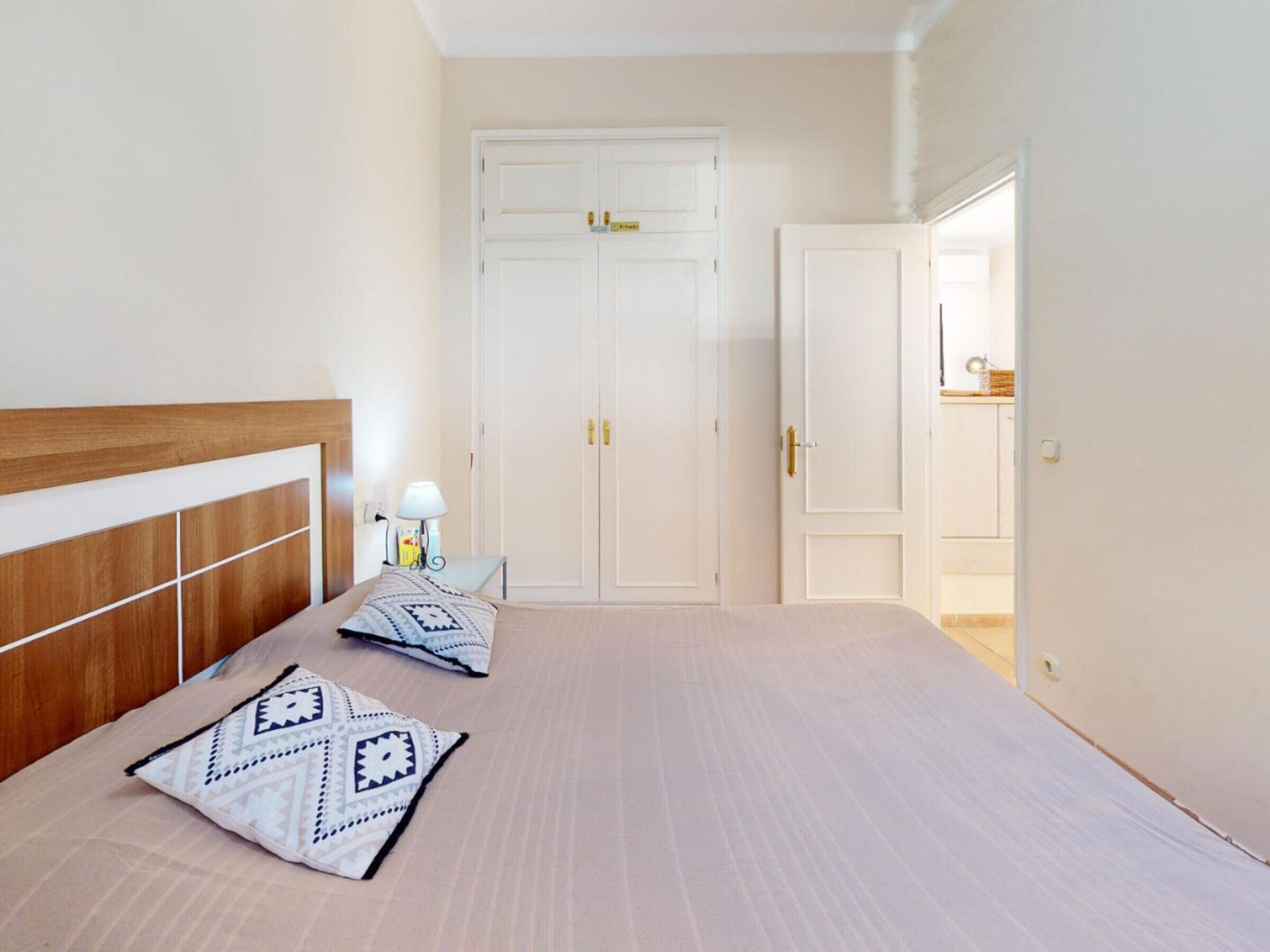 1 bedroom