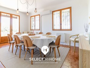 Dining - Bastide with sea view, pets OK - 10 guests (Bormes-les-Mimosas)