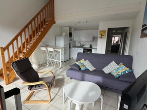 Living area - Cozy T2 duplex near ocean - 4 guests (Anglet)
