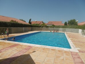 Pool - T3 with AC, sea view, parking - 6 guests (Gruissan)