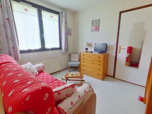 TV - Charming apartment - 4 guests (Prémanon)