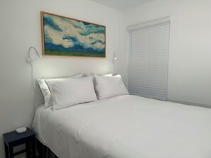 3 bedrooms, iron/ironing board, free WiFi, bed sheets - Green Pastures - Another Blessing House (Siloam Springs)