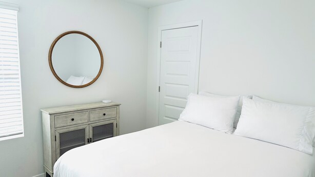 3 chambres, fer et planche à repasser, Wi-Fi gratuit, draps fournis