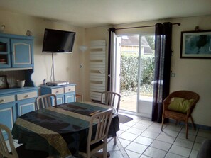 Dining - Cottage with garden and pool - 4 guests (Dives-sur-Mer)