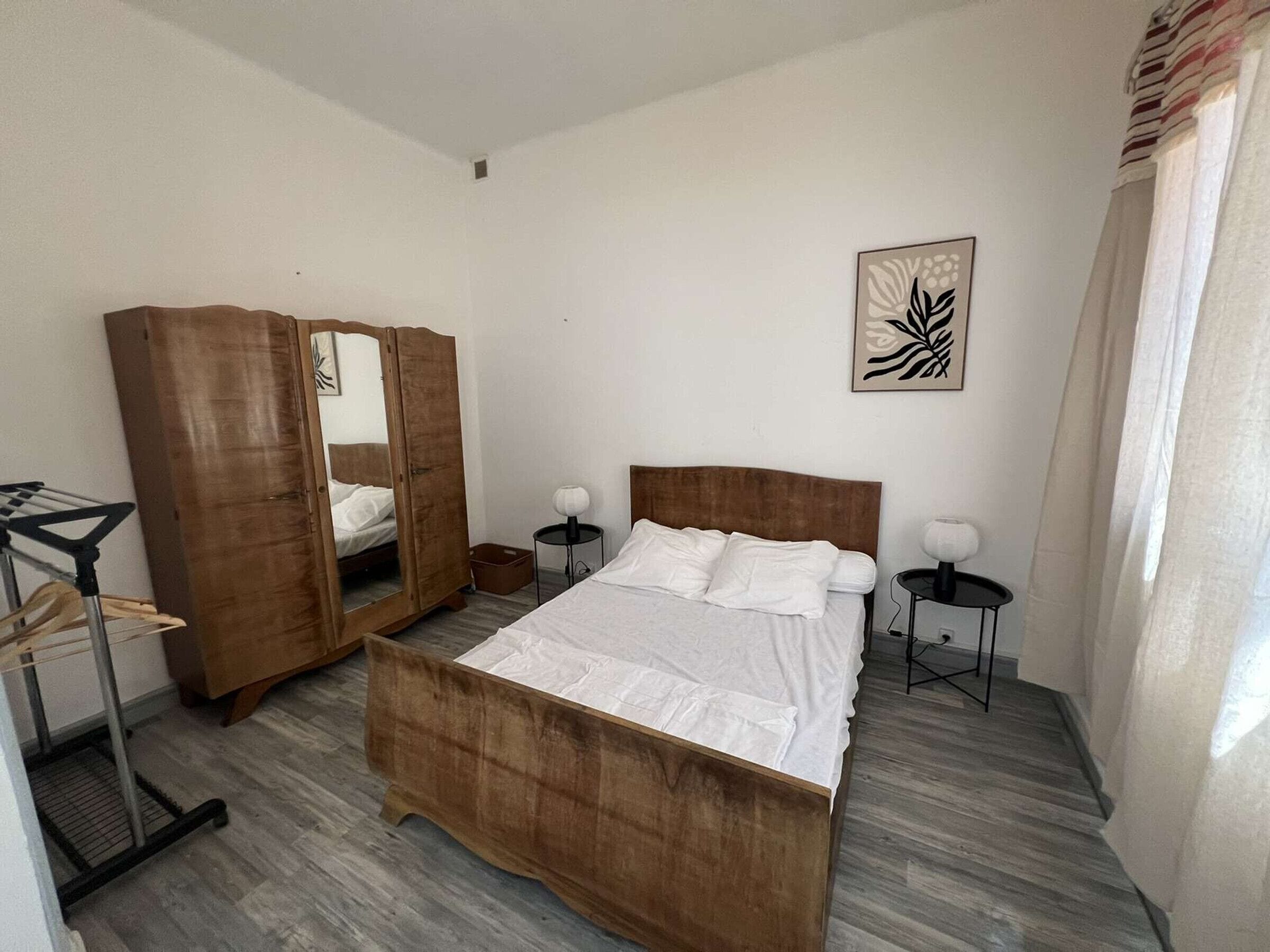 1 bedroom