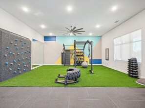Fitness facility - Charming 2-bedroom apartment with AC in fabulous Knoxville also pet-friendly (Knoxville)