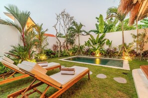 Outdoor pool - 1BR Villa Izia Cozy Tropical Retreat with Private Pool Near Seminyak Beach (Badung)