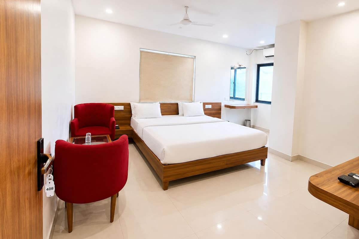 Economy Room | Bed sheets