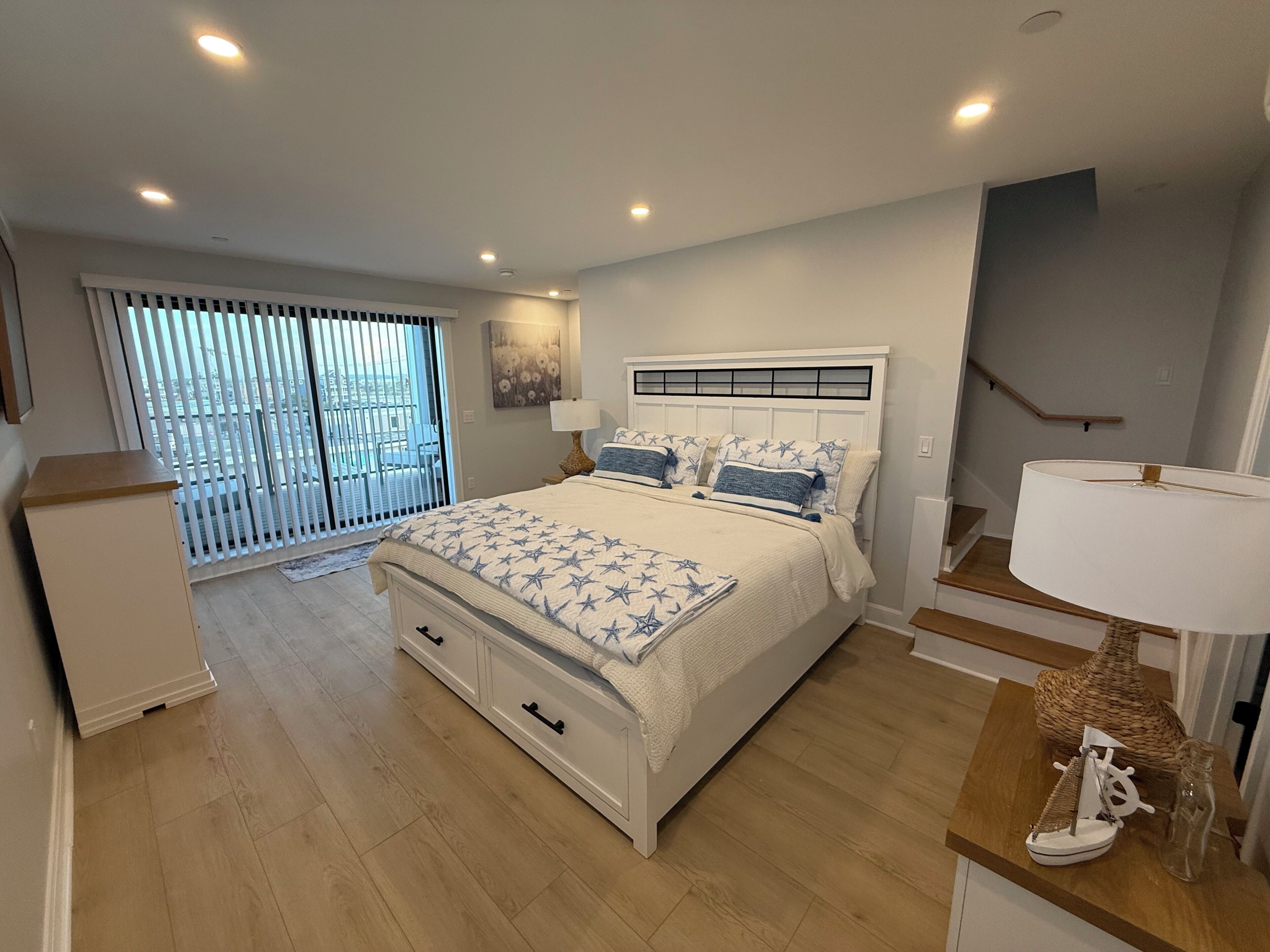 3 chambres, fer et planche à repasser, accès au Wi-Fi (inclus)