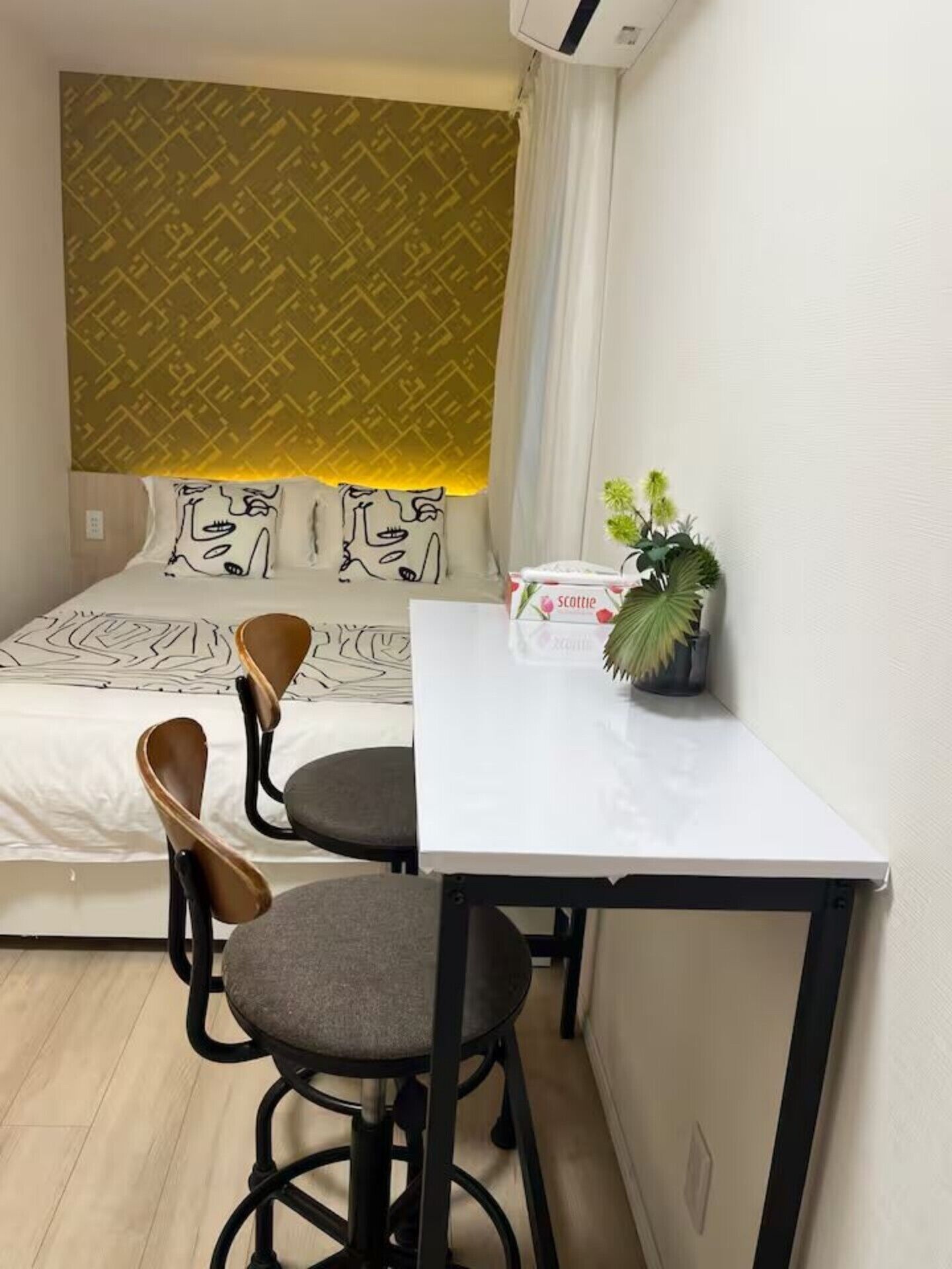 Comfort Twin Room