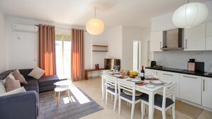 Living area - Ellin Apartment, Vlore, Albania (Vlore)