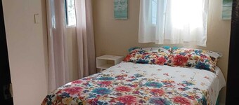 Delightful 1-bedroom house with AC in charming La Ceiba